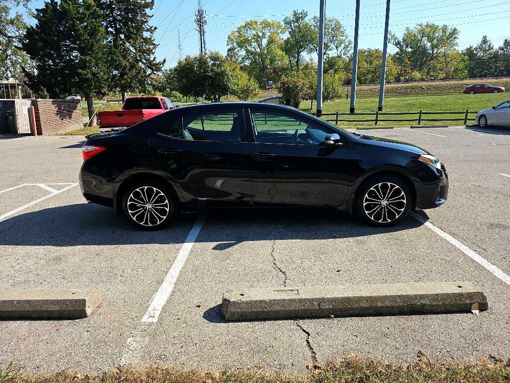 2016 Toyota Corolla Image 4