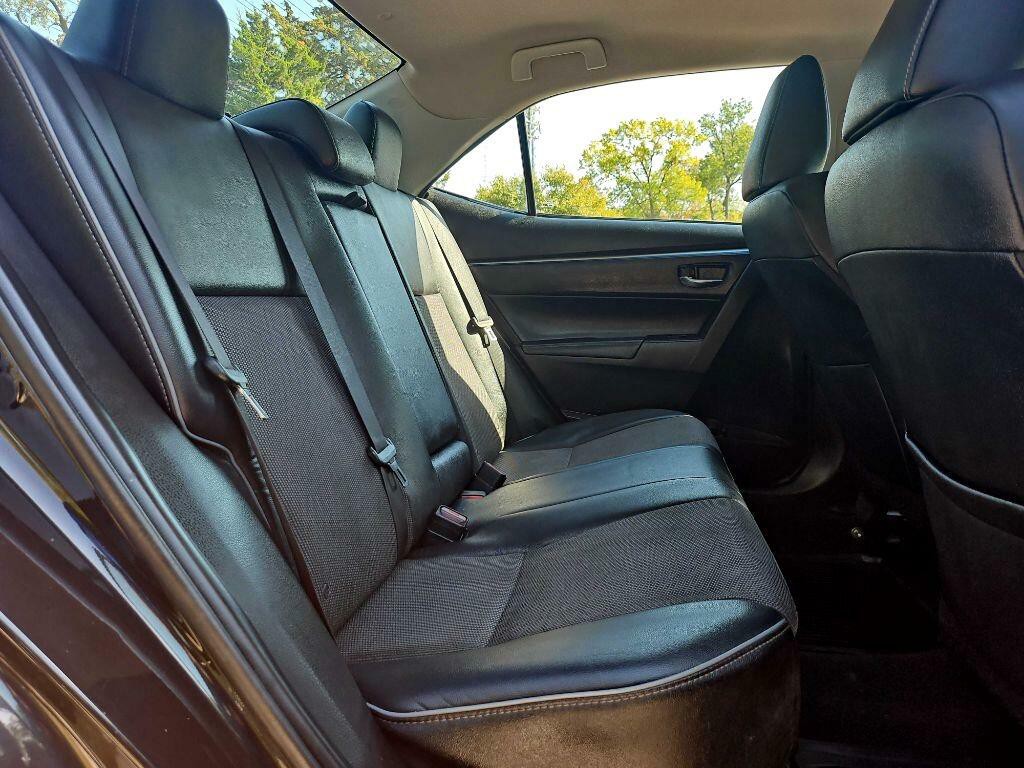 2016 Toyota Corolla Image 28