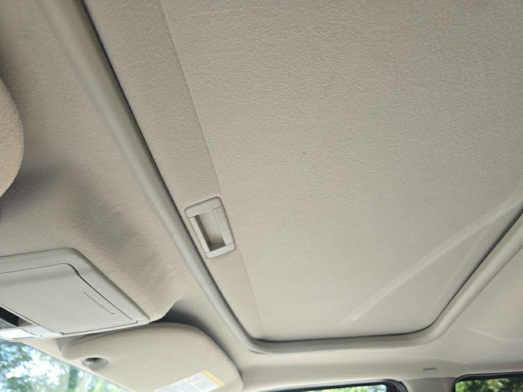 2012 Ford Expedition Image 16