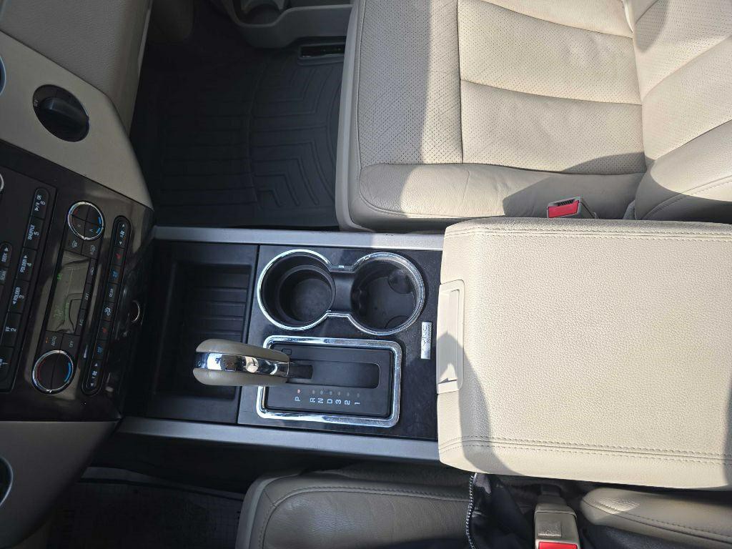 2012 Ford Expedition Image 18