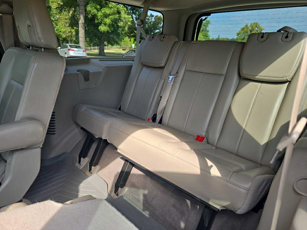 2012 Ford Expedition Image 28