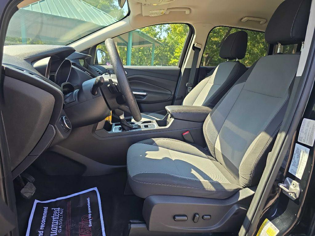 2017 Ford Escape Image 11