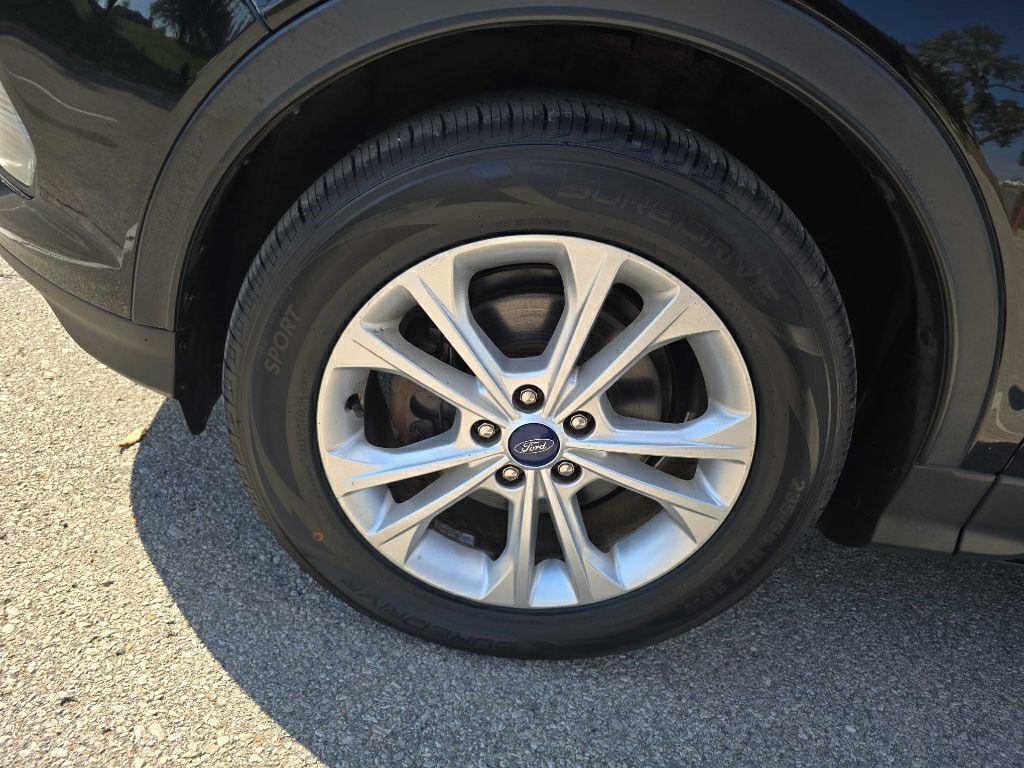 2017 Ford Escape Image 32