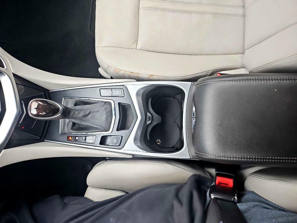 2013 Cadillac SRX Image 17