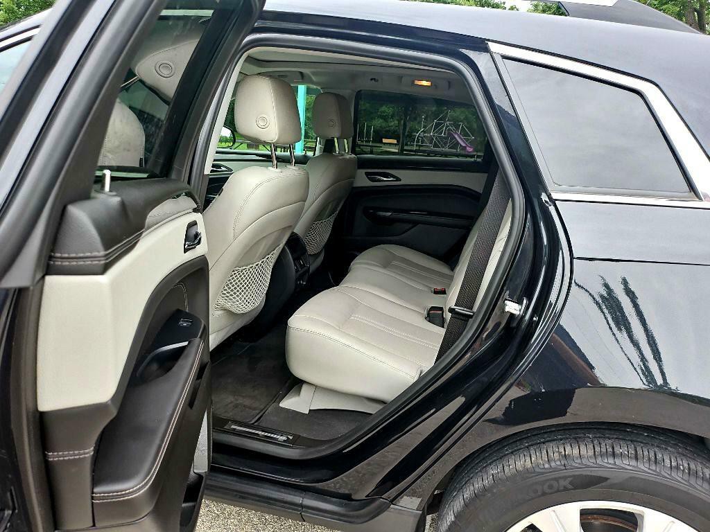 2013 Cadillac SRX Image 29