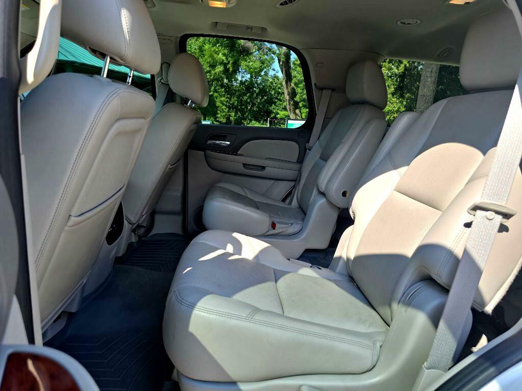 2011 Chevrolet Tahoe Image 27