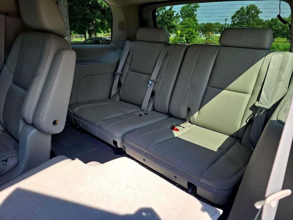 2011 Chevrolet Tahoe Image 28