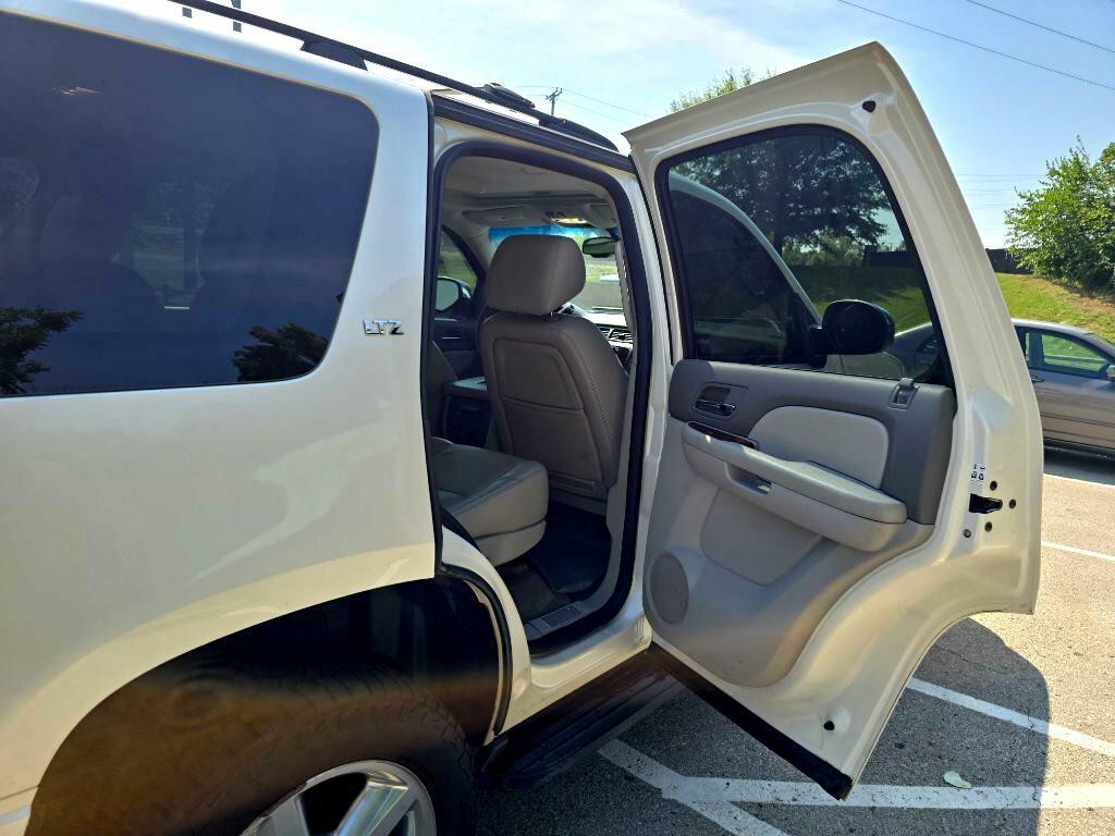 2011 Chevrolet Tahoe Image 29