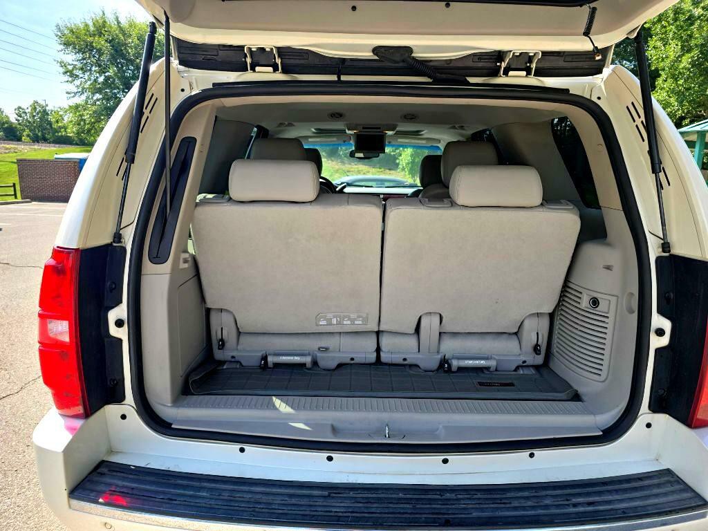 2011 Chevrolet Tahoe Image 34