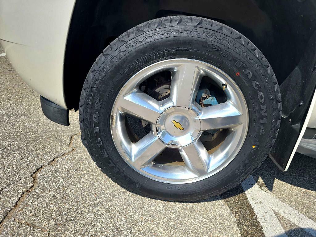 2011 Chevrolet Tahoe Image 39