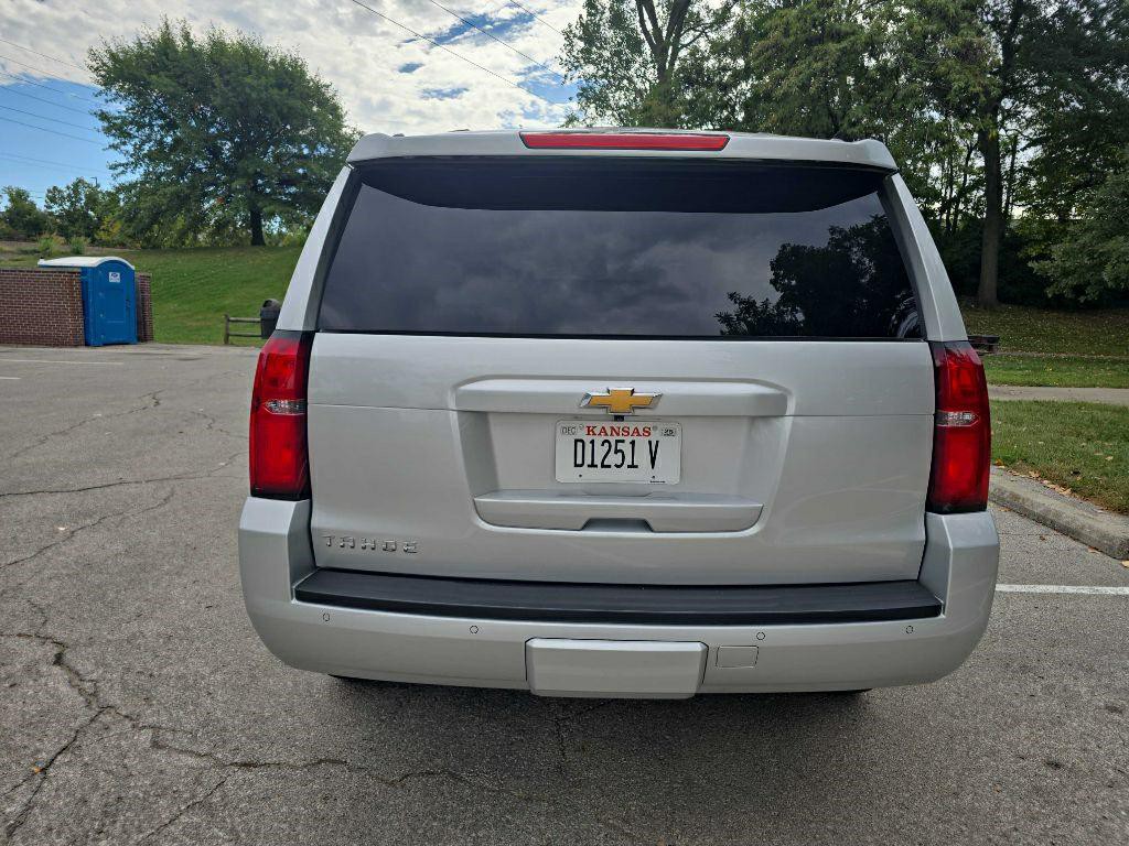 2017 Chevrolet Tahoe Image 6