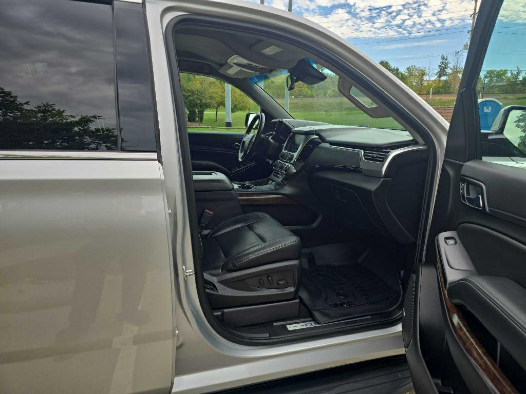 2017 Chevrolet Tahoe Image 18