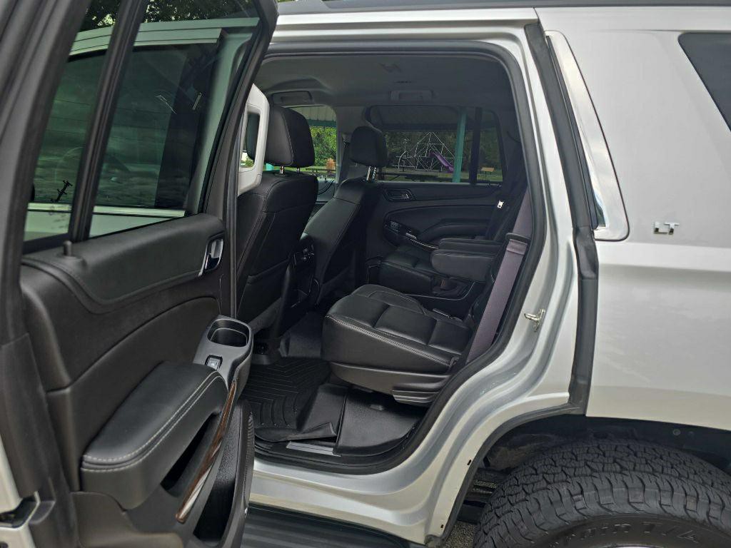 2017 Chevrolet Tahoe Image 23