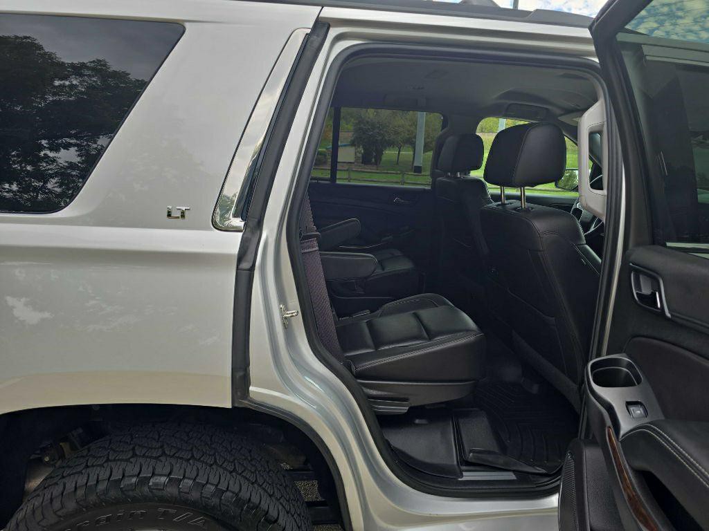 2017 Chevrolet Tahoe Image 27
