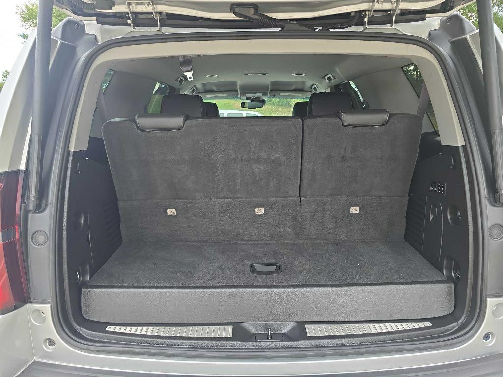 2017 Chevrolet Tahoe Image 30