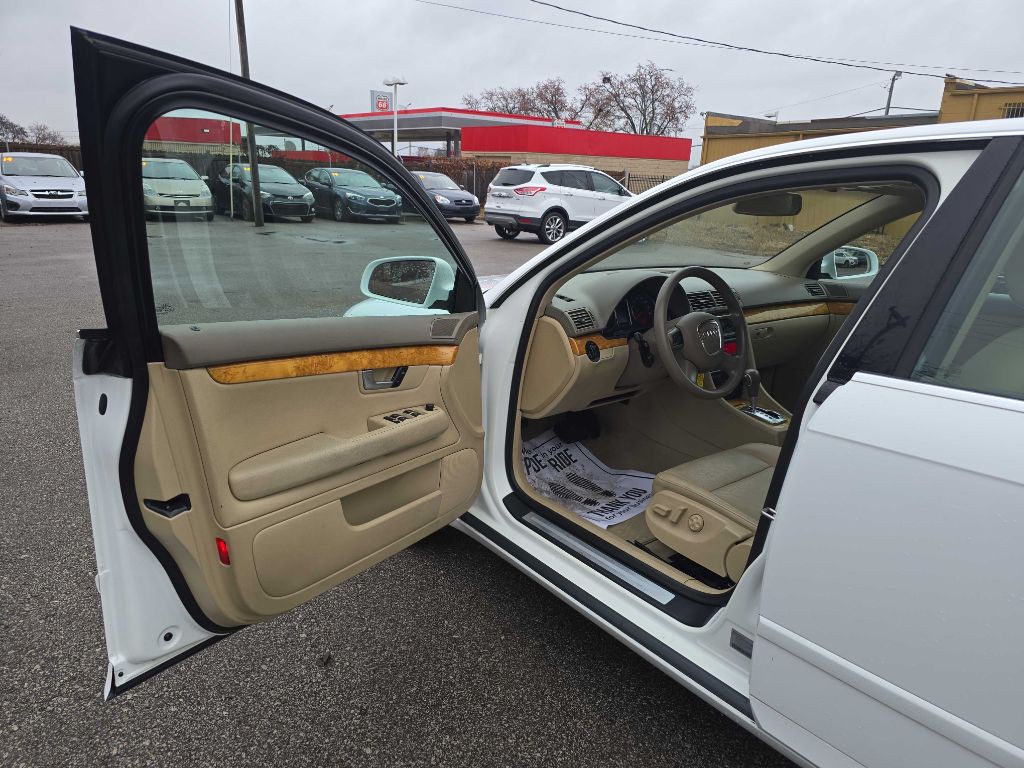 2007 Audi A4 Image 9