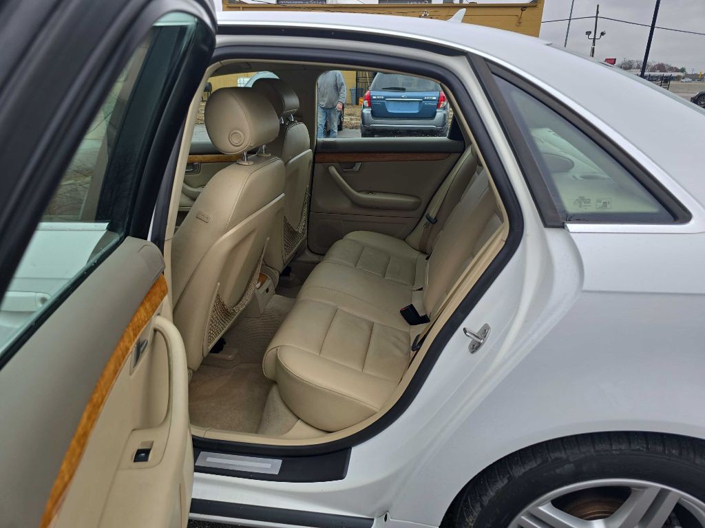 2007 Audi A4 Image 25