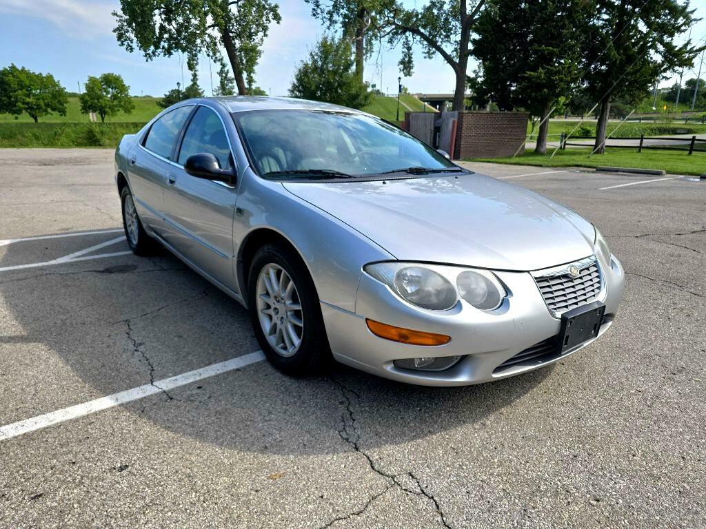 2003 Chrysler 300M Image 3