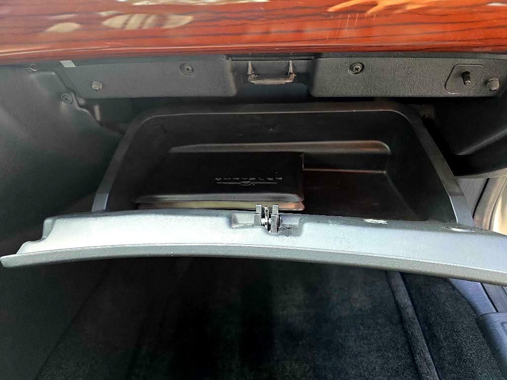 2003 Chrysler 300M Image 21