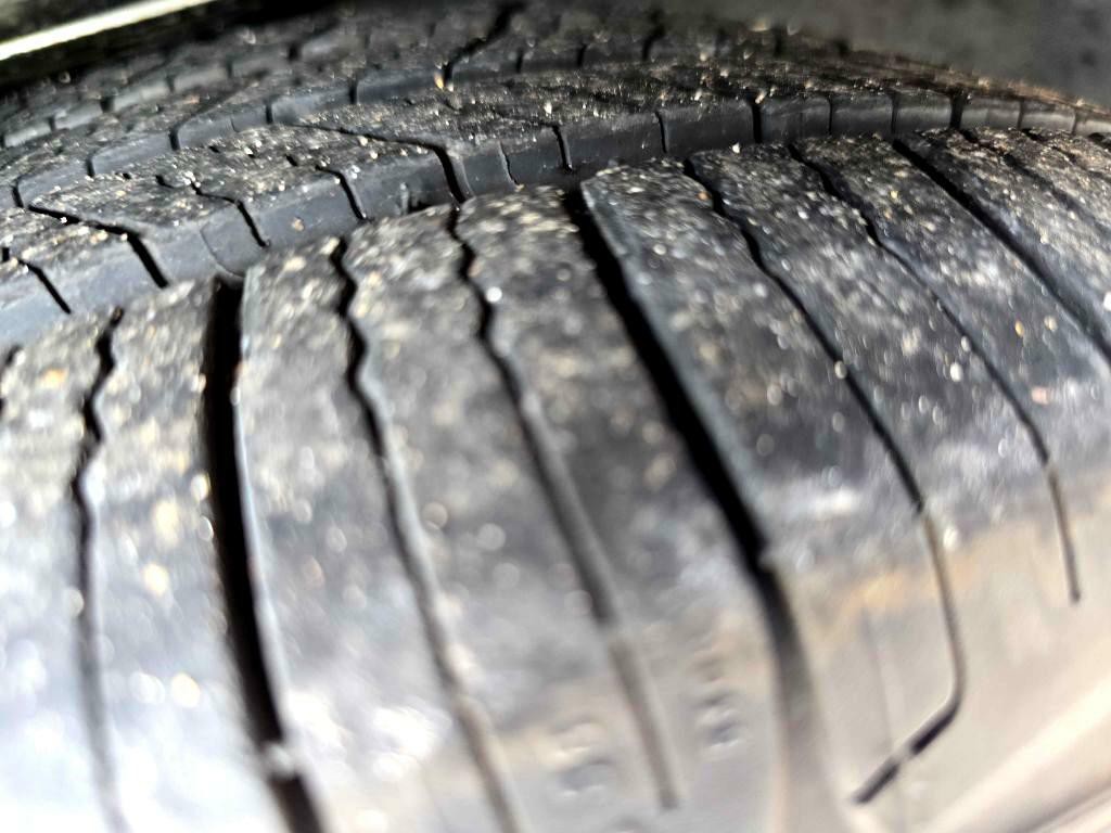 2003 Chrysler 300M Image 33