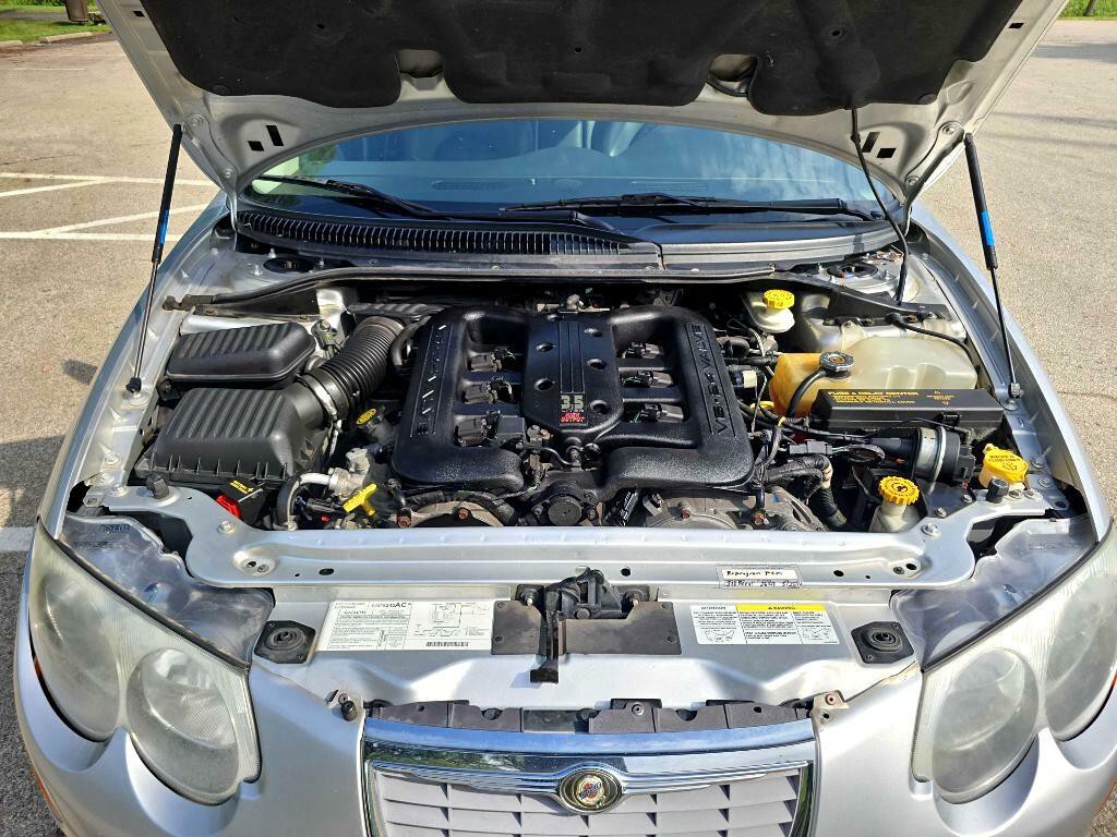 2003 Chrysler 300M Image 39