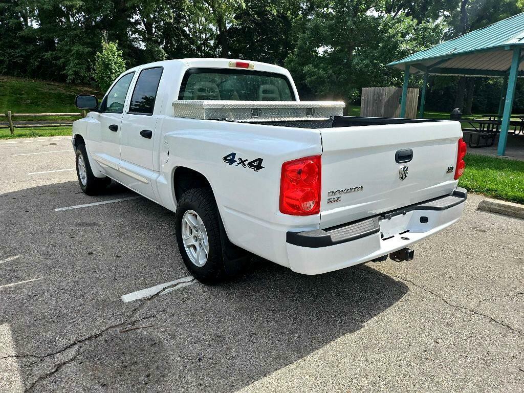 2005 Dodge Dakota Image 7