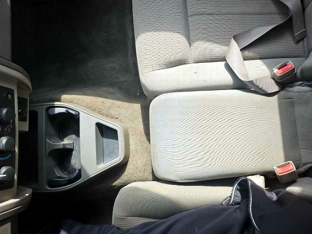 2005 Dodge Dakota Image 16