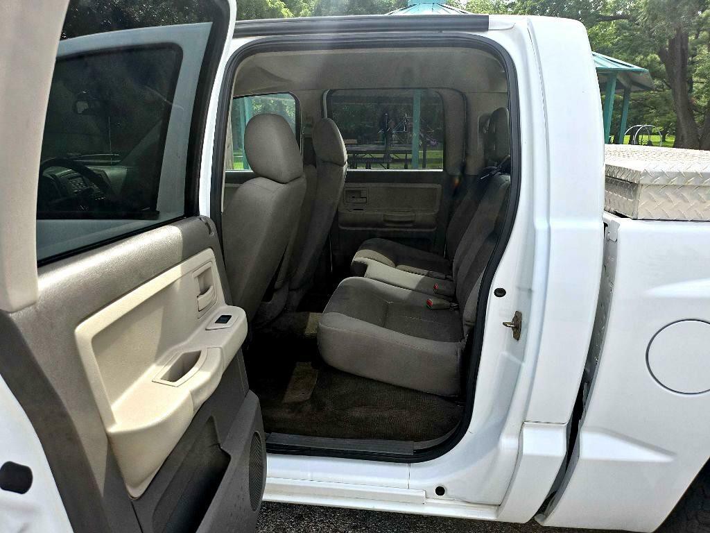 2005 Dodge Dakota Image 23