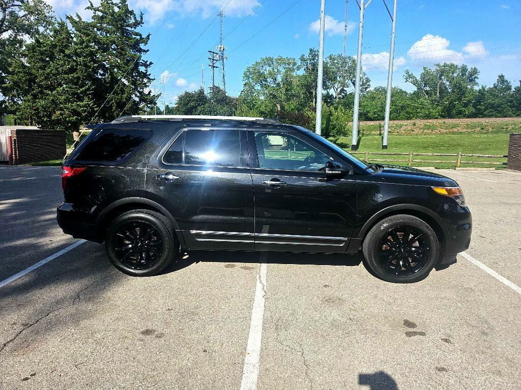 2015 Ford Explorer Image 4