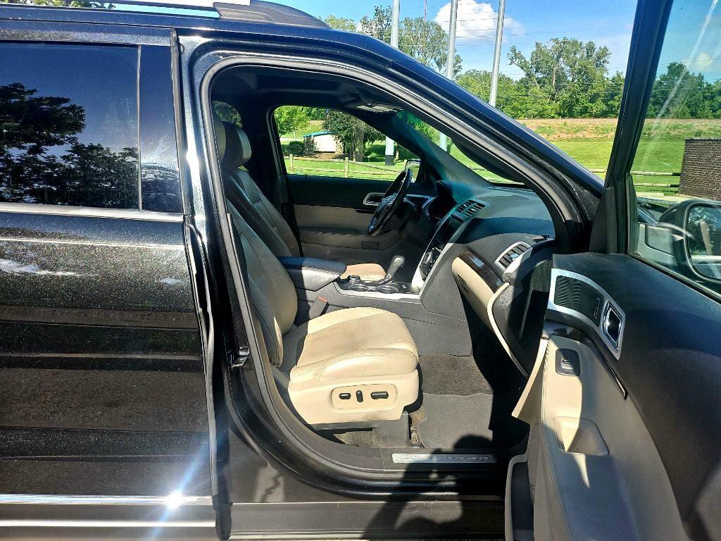 2015 Ford Explorer Image 20