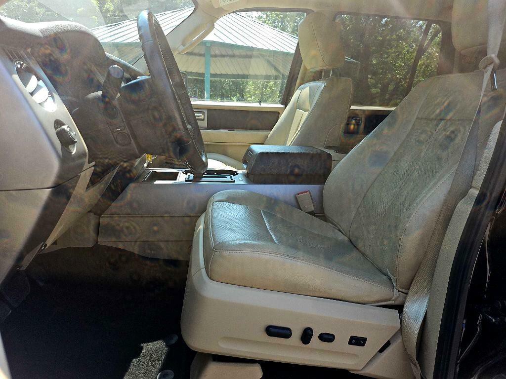 2017 Ford Expedition Image 11