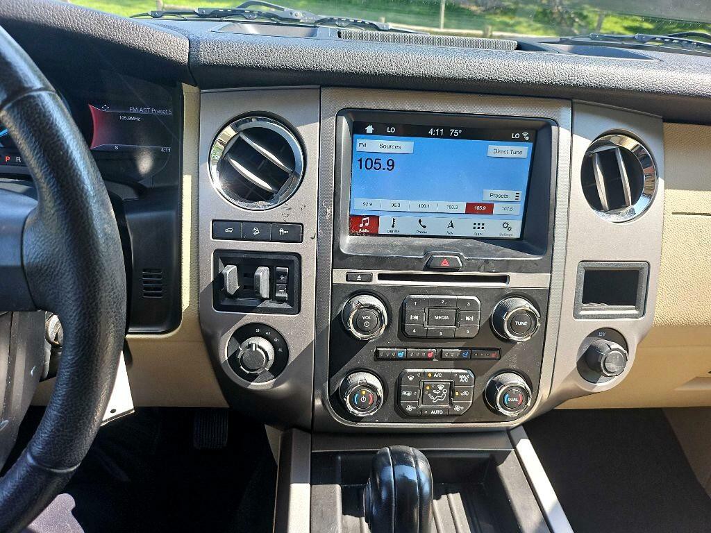 2017 Ford Expedition Image 15