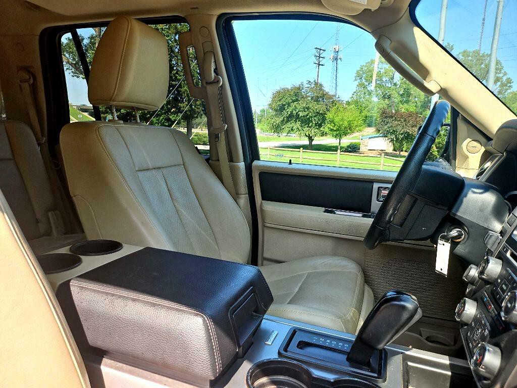 2017 Ford Expedition Image 23