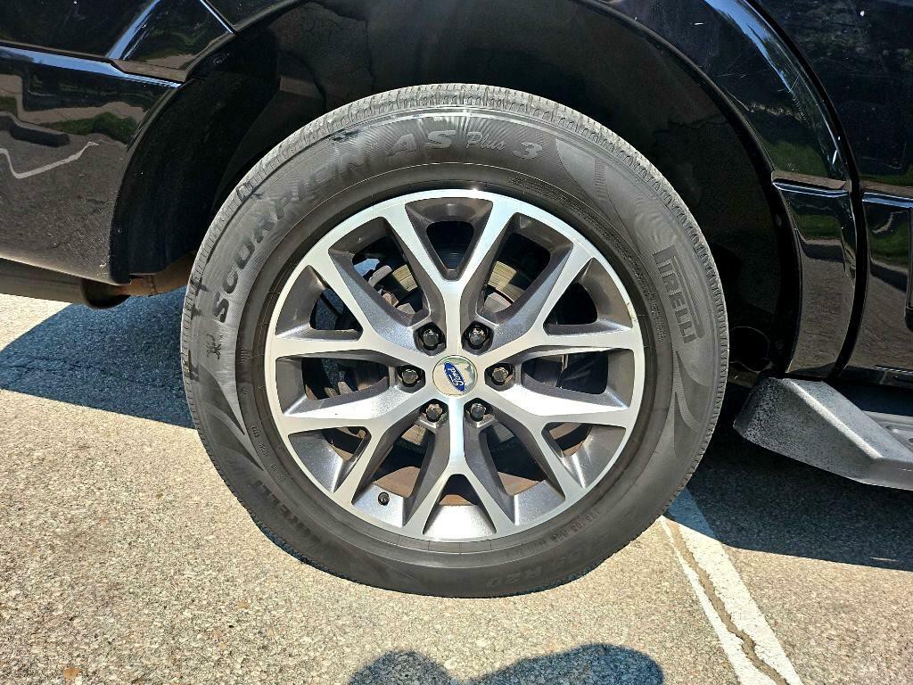 2017 Ford Expedition Image 41