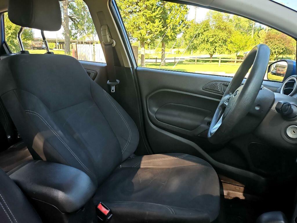 2019 Ford Fiesta Image 21