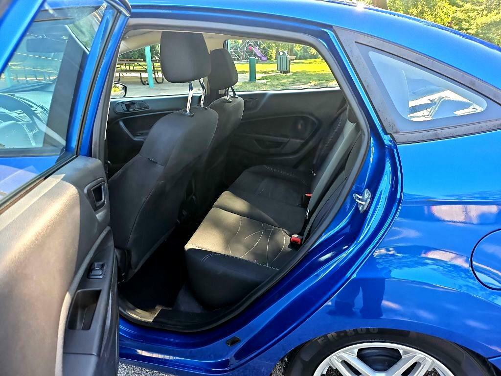 2019 Ford Fiesta Image 24