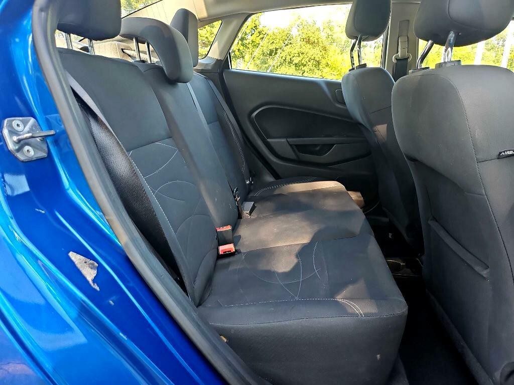 2019 Ford Fiesta Image 28