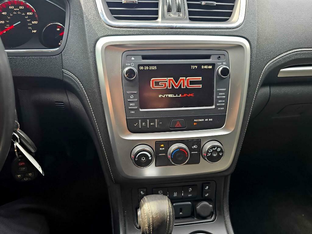2016 GMC Acadia Image 15