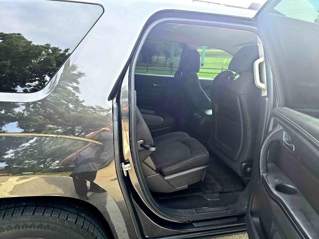 2016 GMC Acadia Image 28