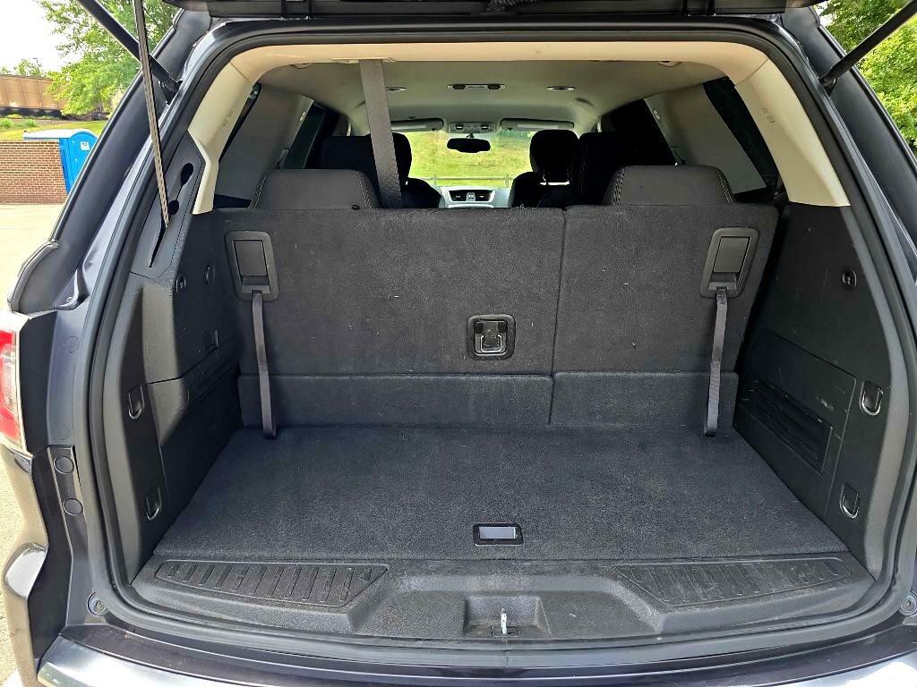 2016 GMC Acadia Image 31