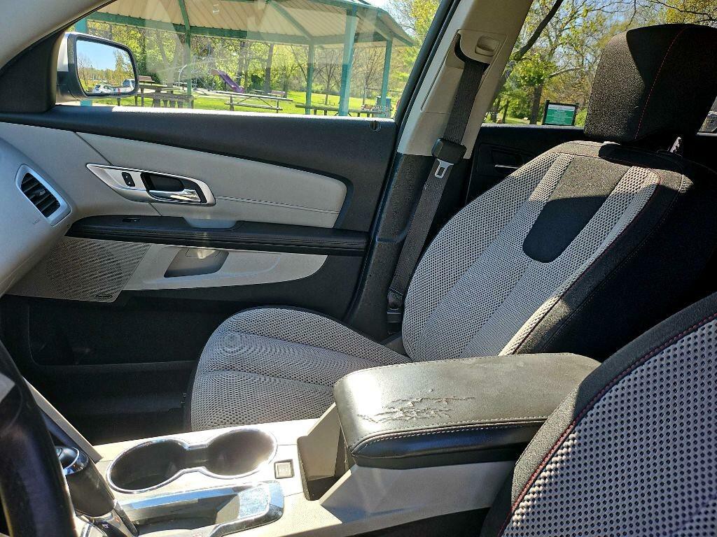 2016 GMC Terrain Image 12