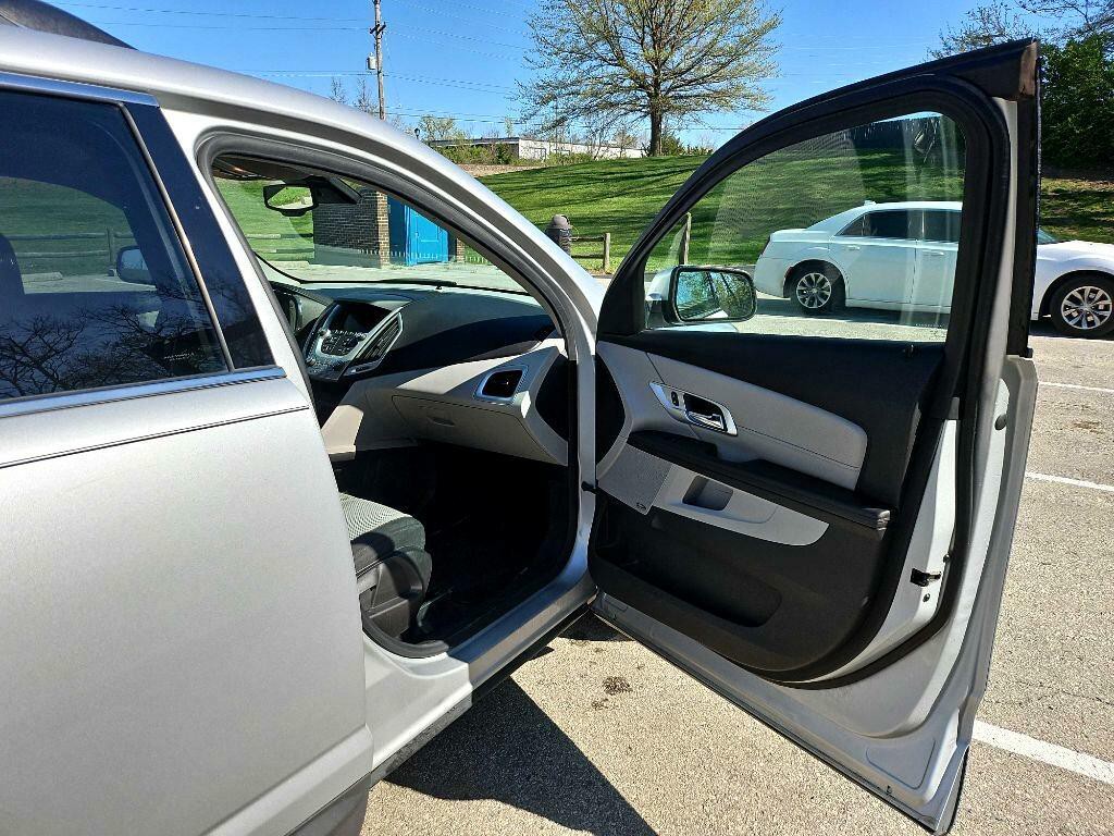 2016 GMC Terrain Image 17