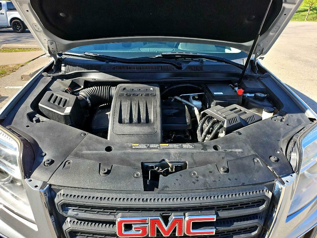 2016 GMC Terrain Image 38
