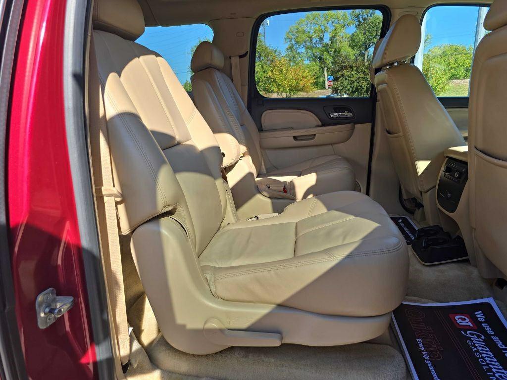 2008 GMC Yukon Image 28