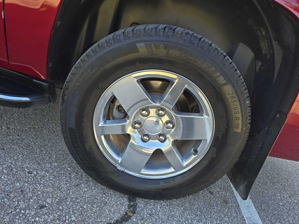 2008 GMC Yukon Image 32