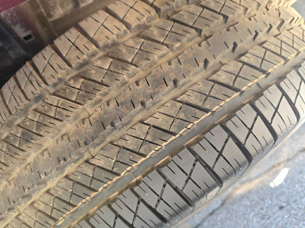 2008 GMC Yukon Image 33