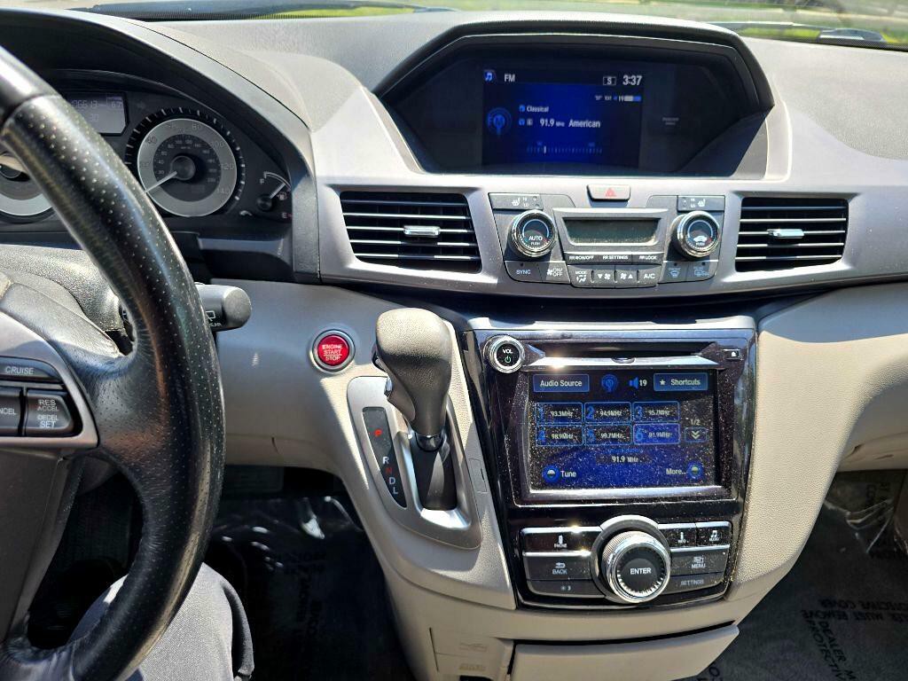 2014 Honda Odyssey Image 15