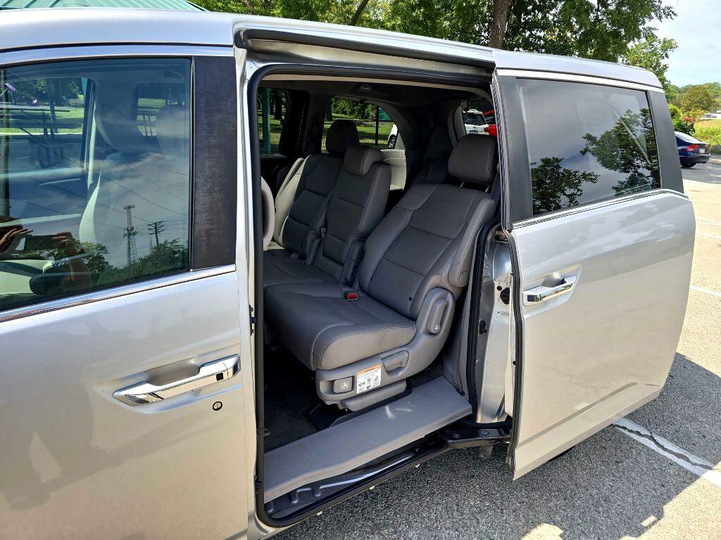 2014 Honda Odyssey Image 26
