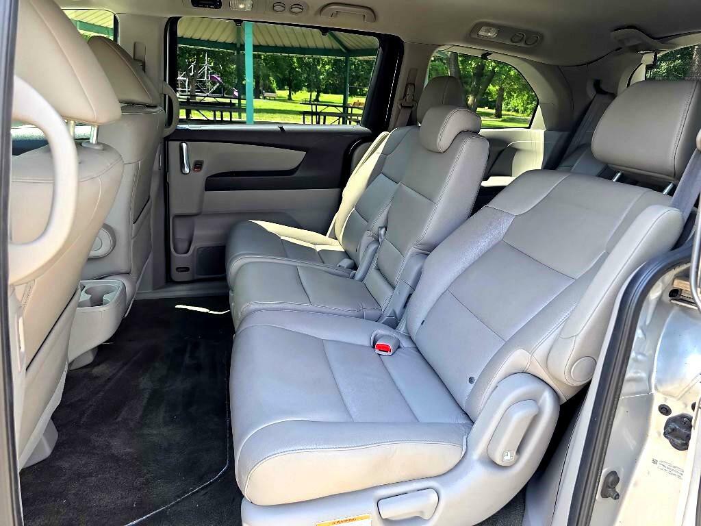 2014 Honda Odyssey Image 27