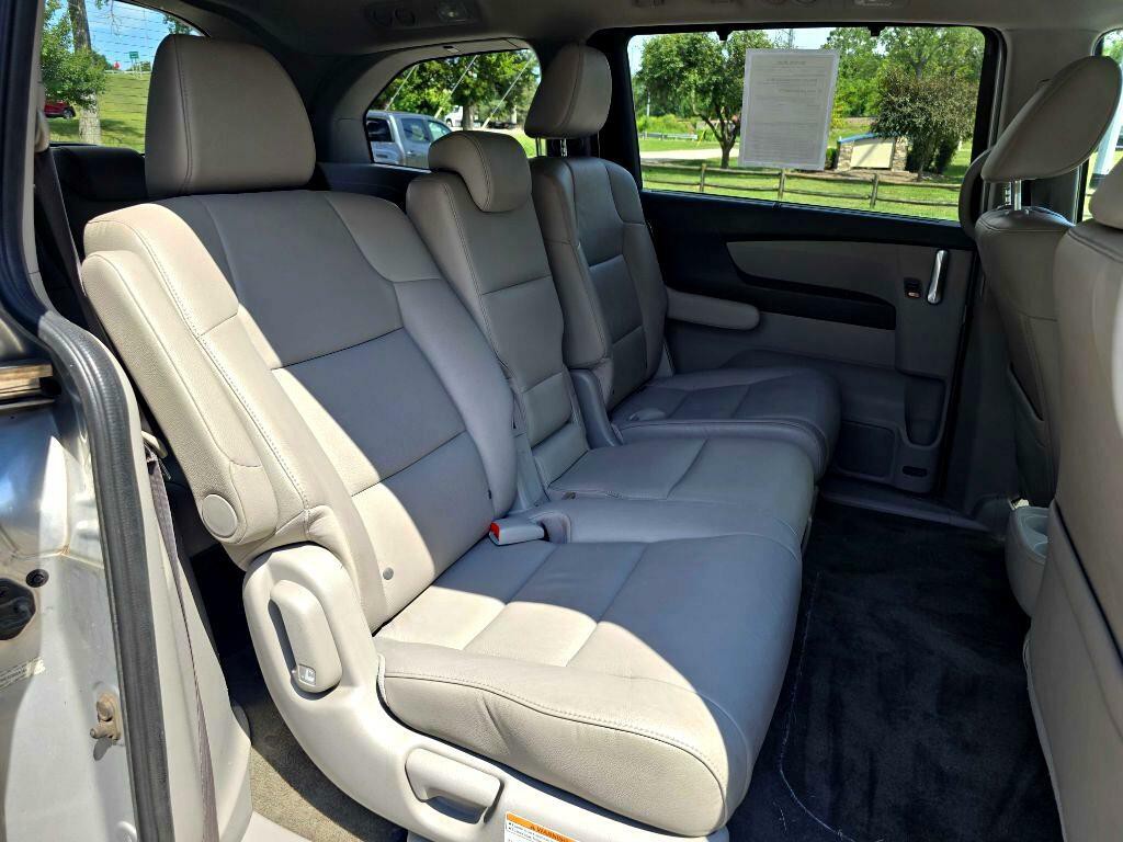 2014 Honda Odyssey Image 30